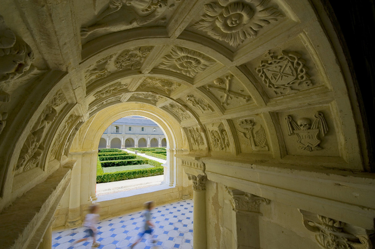 [ Beginning of Shooting Data Section]Nikon D70011 01 2008 16:54:55.42Date et l'heure : UTC, Heure d'été:DésactivéeRAW (12 bits)Taille d'image : L (4256 x 2832), FXObjectif : 14-24mm F 2,8GPhotographe :                                     Copyright :                                                       Focale : 14mmMode d'exposition : Auto à priorité ouvertureMesure : MatricielleVitesse d'obturation : 1 20sOuverture : F 16Correction expo. : 0ILRégl. précis expo. :Sensibilité ISO : ISO 200Optimisation image :Balance des blancs : Automatique, 0, 0Mode mise au point : AF-SMode de zone AF : AutomatiqueRéglage précis AF : DésactivéVR :Réduction du bruit : DésactivéeRéduc. bruit ISO : DésactivéeMode couleur :Espace colorimétrique : Adobe RGBCorrection des tons :Réglage des teintes :Saturation :Accentuation :D-Lighting actif : AutoContrôle du vignetage : NormalContrôle auto de la distorsion :Optimisation d'image : [SD] StandardFondé sur :Réglage rapide : -Accentuation : 5Contraste : D-Lighting actifLuminosité : D-Lighting actifSaturation : 0Teinte : 0Filtre :Virage :Mode flash :  Correction d'exposition flash :  Mode synchro flash :  Filtre gélatine coloré :Sys coord :Authentification : DésactivéNettoyage du capteur d'image :Légende image :                                     [ End of Shooting Data Section]