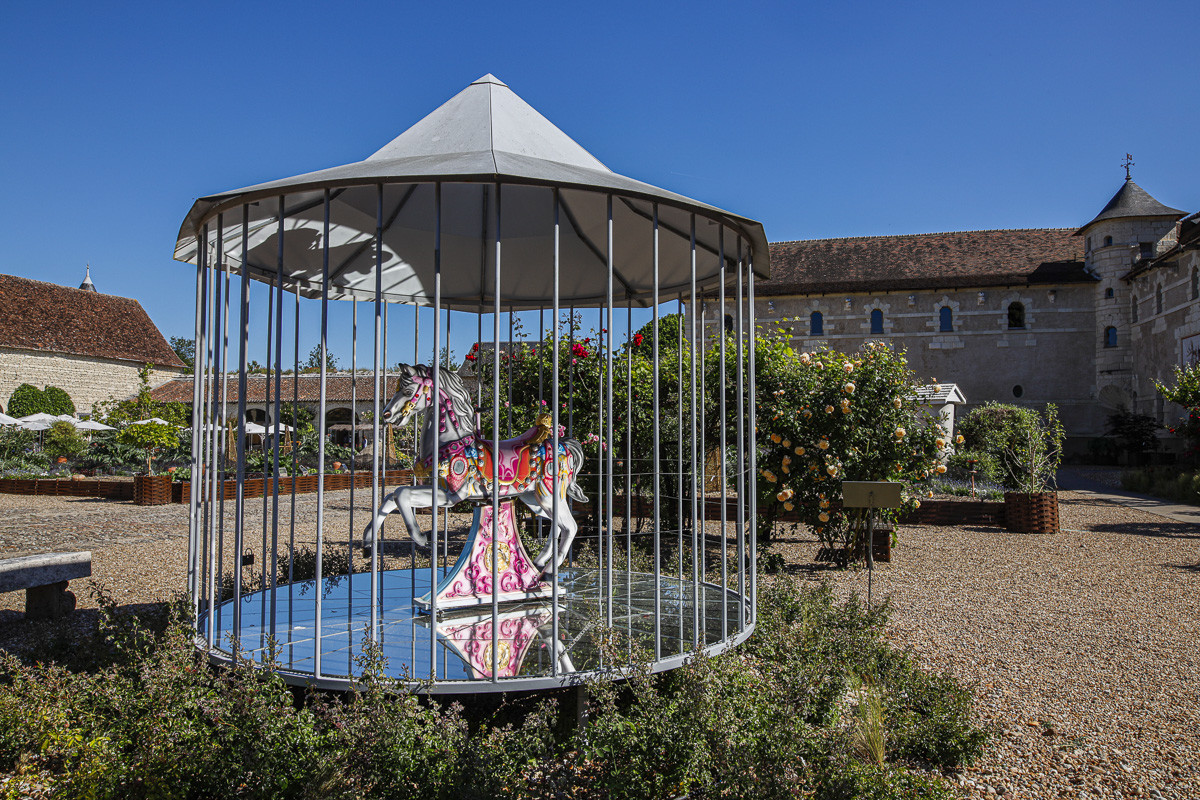 Fête des roses château du Rivau