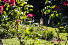 Fête des roses château du Rivau