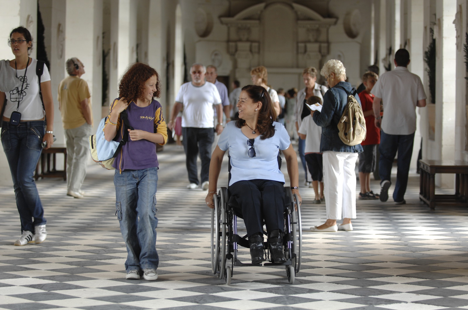 [ Beginning of Shooting Data Section].Nikon D2X.2006 08 31 15:03:14.6.Jpeg Fine (8 bits).Taille d'image : Large (4288 x 2848).Couleur.Objectif : VR 70,0-200,0 mm F 2,8 G.Focale : 78 mm.Mode d'exposition : Auto